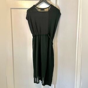 🎁 MWT Chic Black Midi Dress with Side Belt